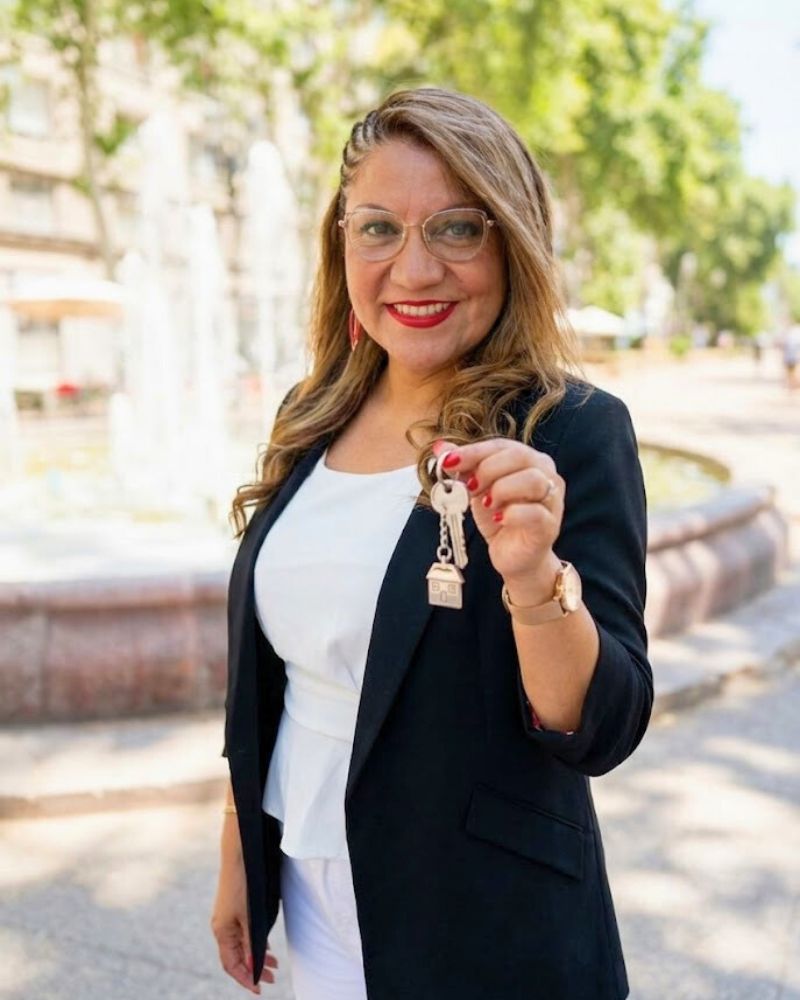 Gloria Curifuta - Agencia GC